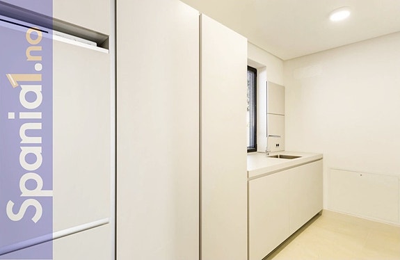 En megler med gode referanser - SPANIA1.no