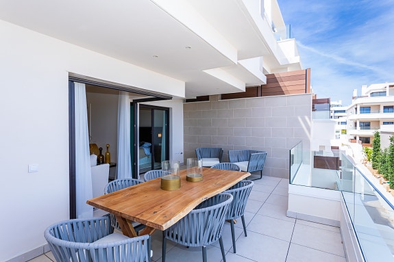 En megler med gode referanser - SPANIA1.no