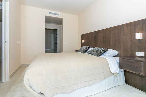 En megler med gode referanser - SPANIA1.no