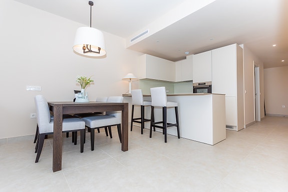 En megler med gode referanser - SPANIA1.no