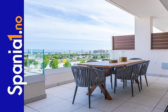 En megler med gode referanser - SPANIA1.no