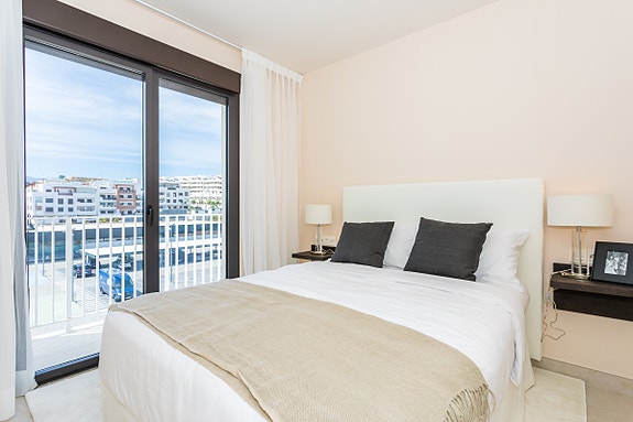 En megler med gode referanser - SPANIA1.no