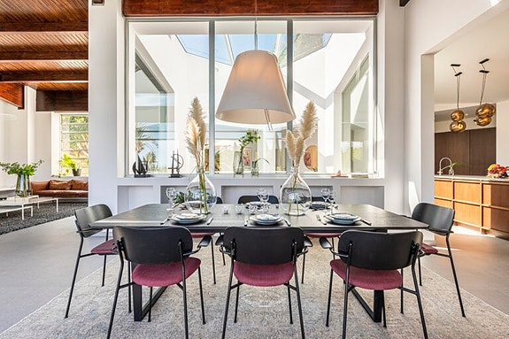 En megler med gode referanser - SPANIA1.no