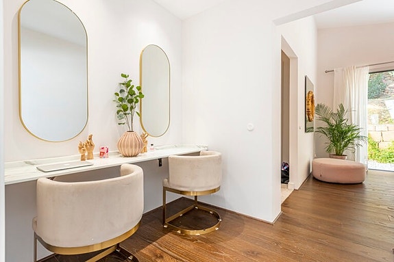 En megler med gode referanser - SPANIA1.no