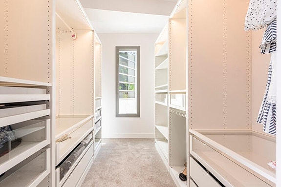 En megler med gode referanser - SPANIA1.no