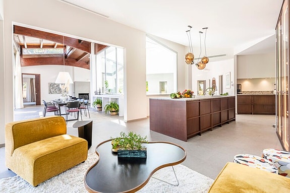 En megler med gode referanser - SPANIA1.no