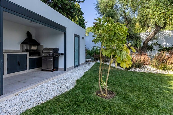 En megler med gode referanser - SPANIA1.no