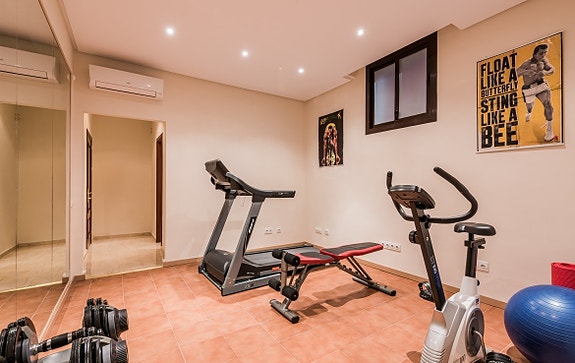 En megler med gode referanser - SPANIA1.no