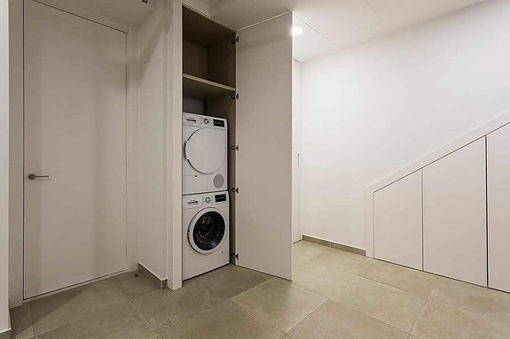 En megler med gode referanser - SPANIA1.no