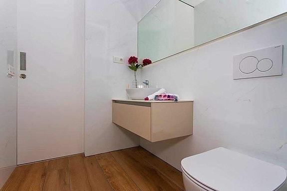 En megler med gode referanser - SPANIA1.no