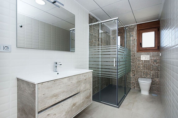 En megler med gode referanser - SPANIA1.noEn megler med gode referanser - SPANIA1.no