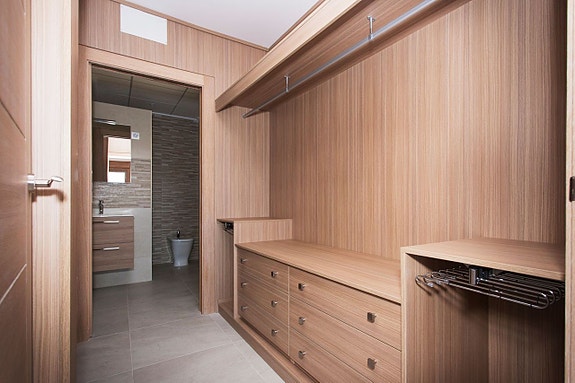 En megler med gode referanser - SPANIA1.no