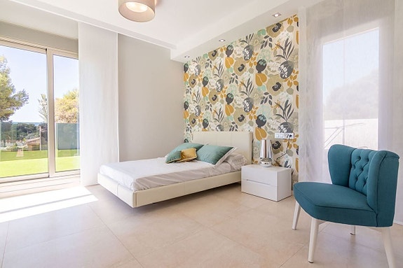 Bruk en megler med gode referanser - se SPANIA1.no