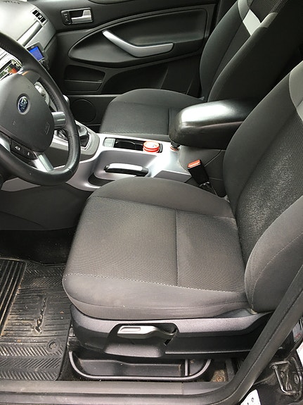 Ford Kuga 3 of 8
