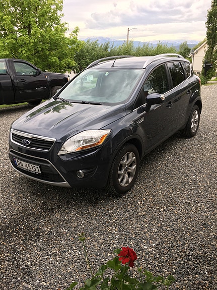 Ford Kuga 8 of 8