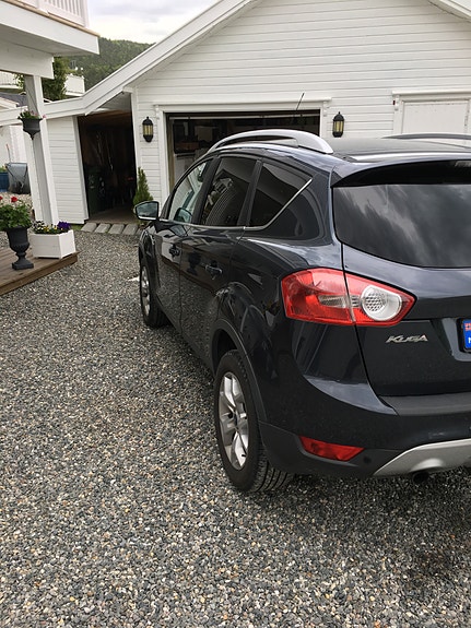 Ford Kuga 6 of 8