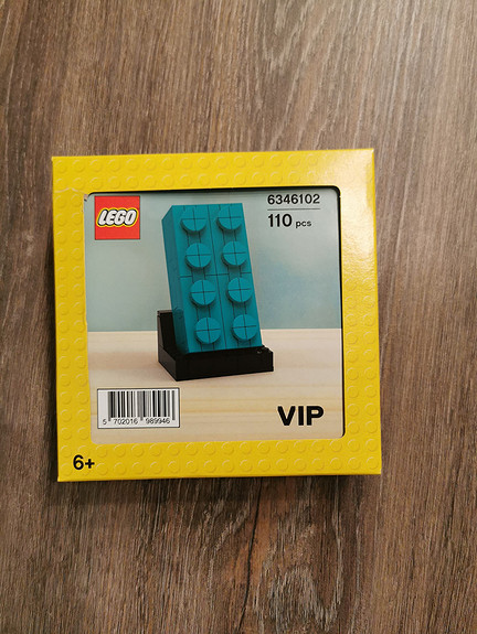 LEGO 6313291 2x4 Red Brick og 6346102 2x4 Teal Brick FINN torget