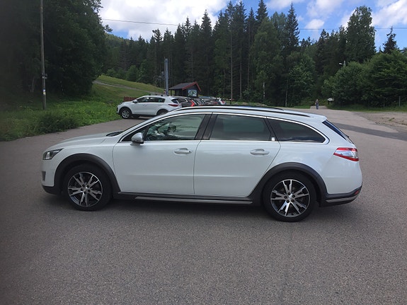 Peugeot 508 2 of 5