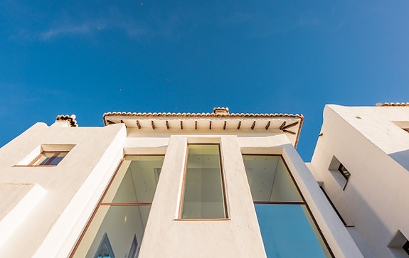 En megler med gode referanser - SPANIA1.no