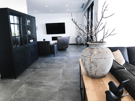 En megler med gode referanser -  SPANIA1.no