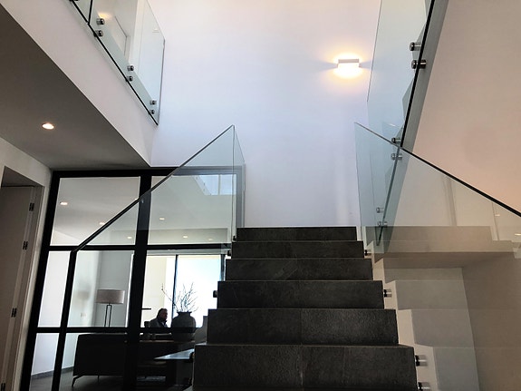 En megler med gode referanser -  SPANIA1.no