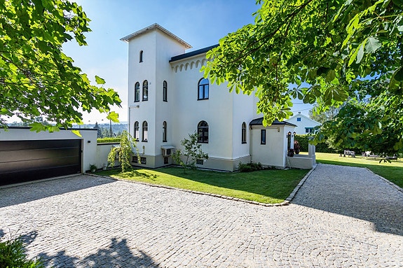 Velkommen til Villa Rosenborg i Kjelsåsveien 118A.