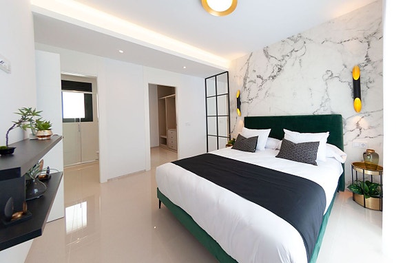 En megler med gode referanser -  SPANIA1.no