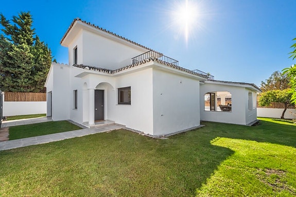 En megler med gode referanser - SPANIA1.no