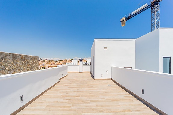 En megler med gode referanser - SPANIA1.no