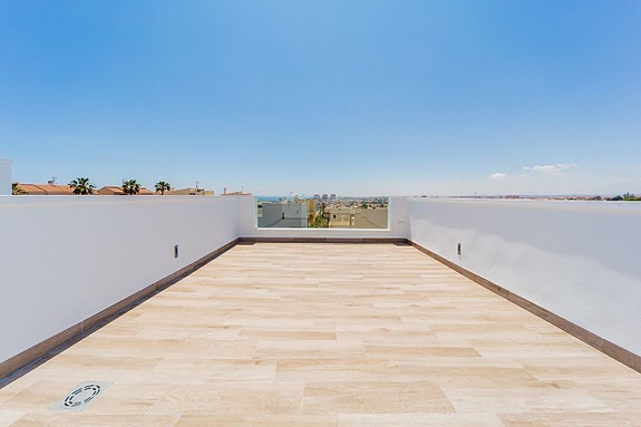 En megler med gode referanser - SPANIA1.no