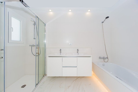 En megler med gode referanser - SPANIA1.no