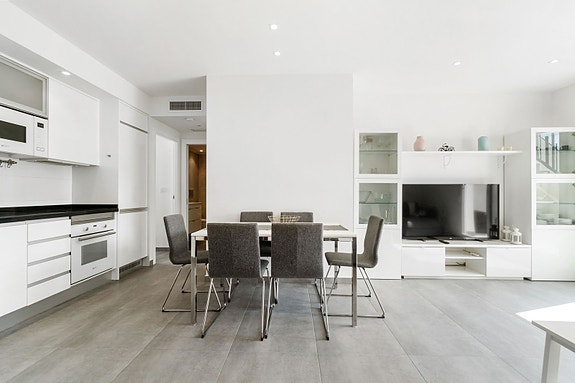 En megler med gode referanser - SPANIA1.no