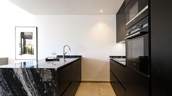 En megler med gode referanser -  SPANIA1.no