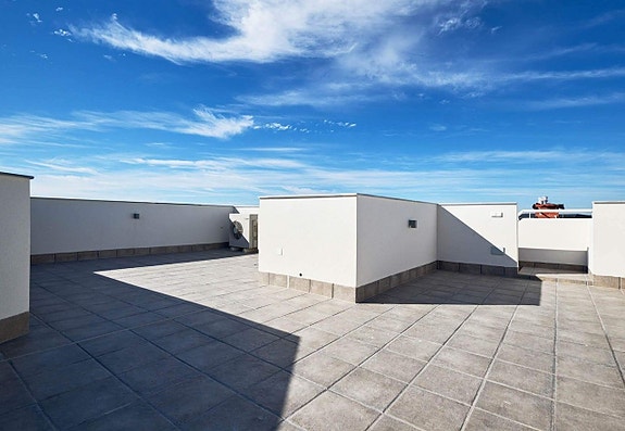 En megler med gode referanser - SPANIA1.no