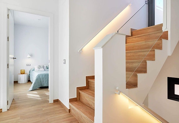 En megler med gode referanser - SPANIA1.no