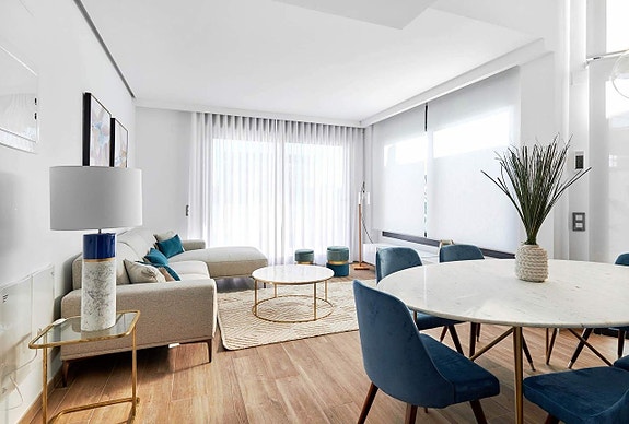 En megler med gode referanser - SPANIA1.no