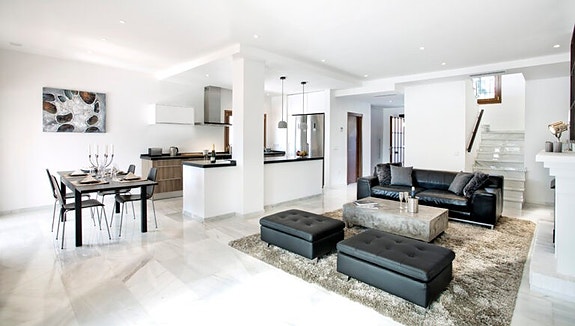 En megler med gode referanser - SPANIA1.no