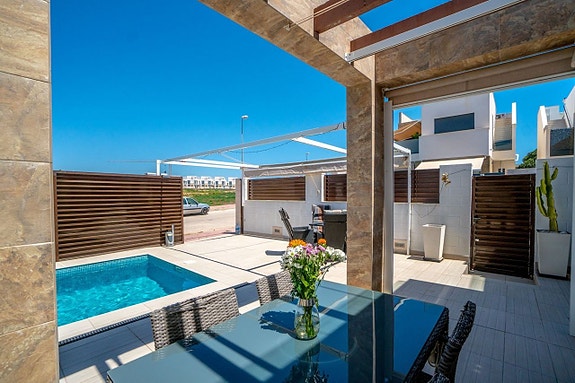 En megler med gode referanser -  SPANIA1.no