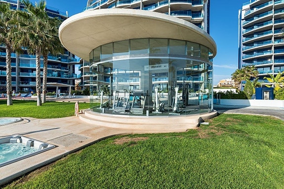 En megler med gode referanser - SPANIA1.no