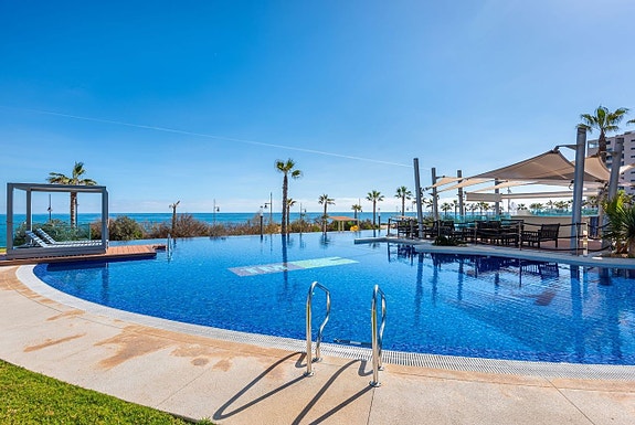 En megler med gode referanser - SPANIA1.no