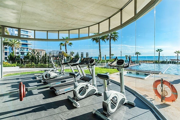 En megler med gode referanser - SPANIA1.no