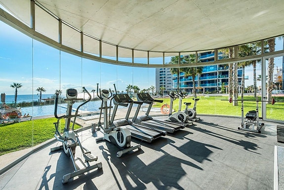 En megler med gode referanser - SPANIA1.no