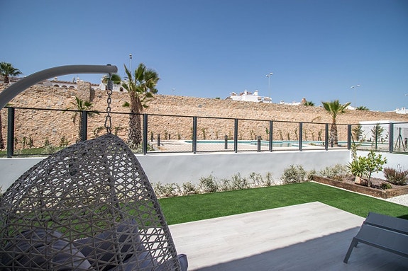 En megler med gode referanser - SPANIA1.no