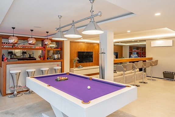 En megler med gode referanser - SPANIA1.no