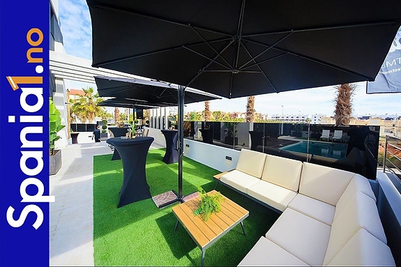 En megler med gode referanser -  SPANIA1.no