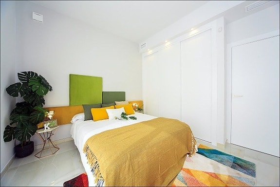 En megler med gode referanser -  SPANIA1.no