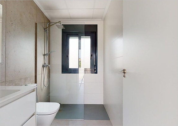 En megler med gode referanser - SPANIA1.no