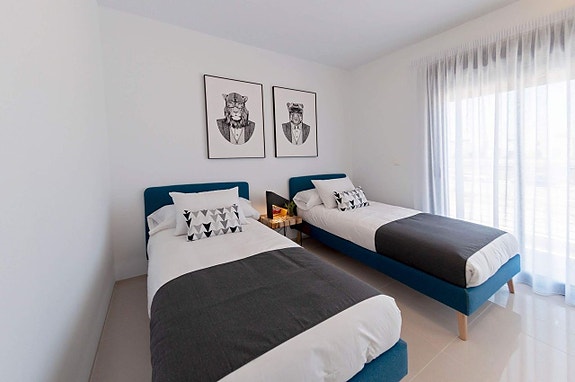 En megler med gode referanser -  SPANIA1.no