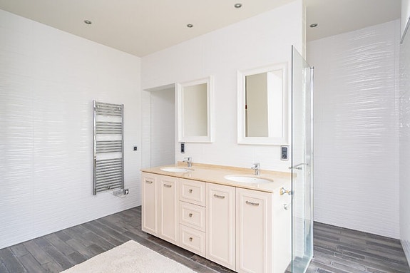 En megler med gode referanser - SPANIA1.no