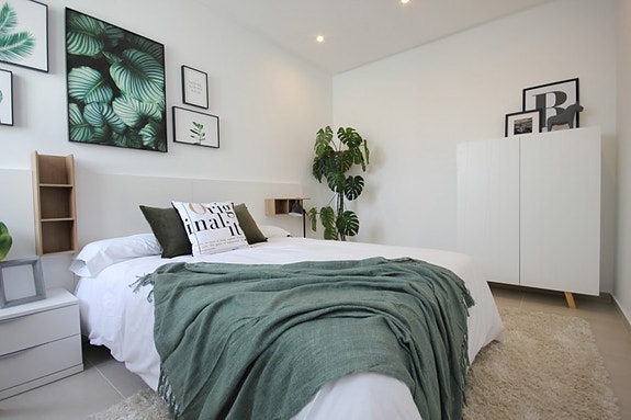 En megler med gode referanser - SPANIA1.no